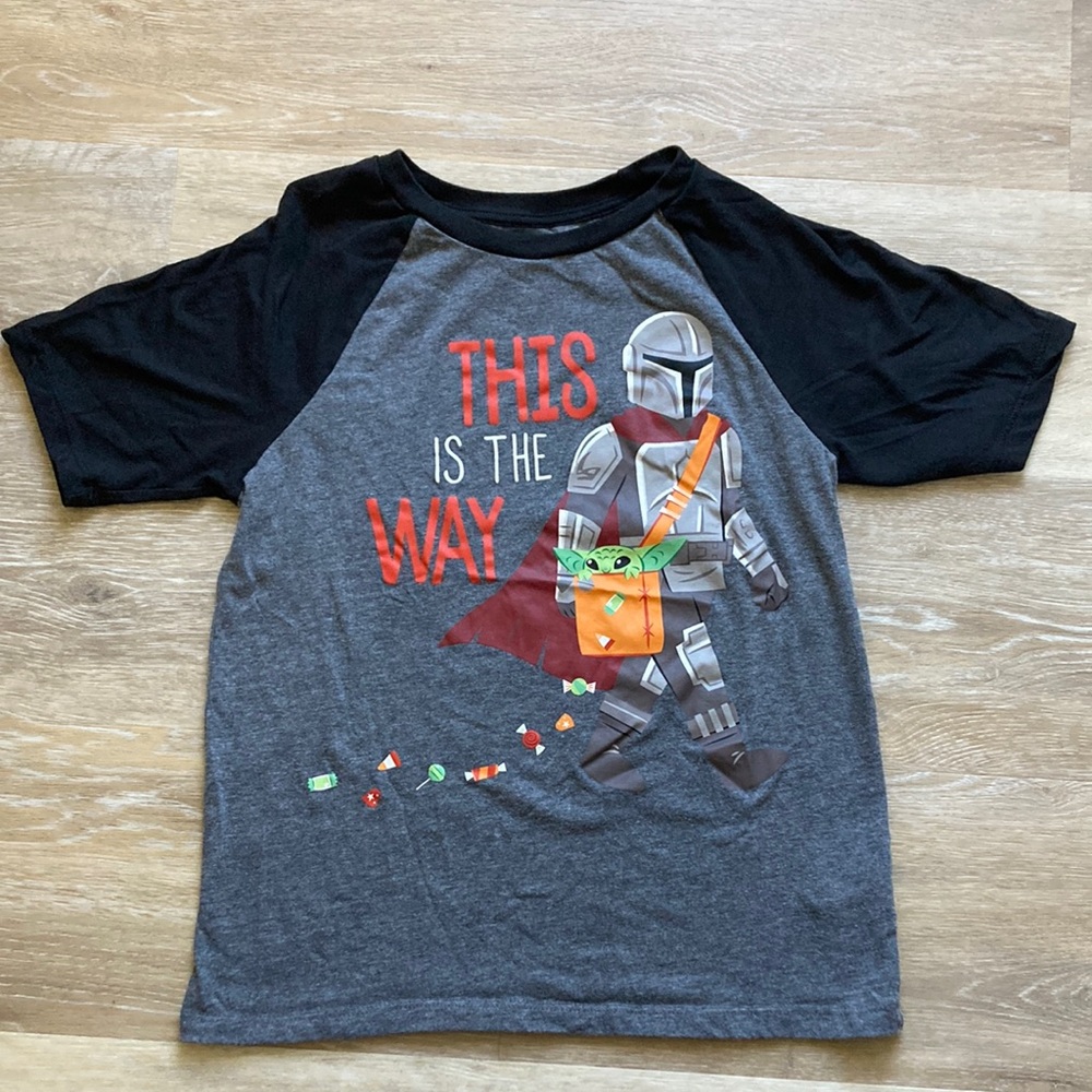 Star Wars Mandalorian/Grogu Halloween T-shirt